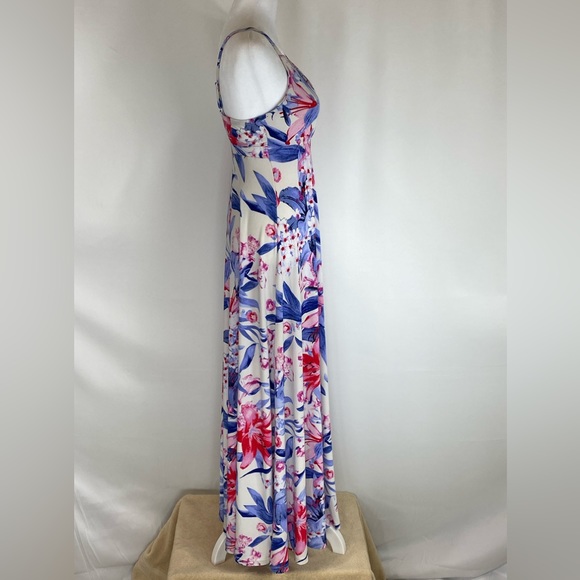 🎄$3 bundled 🤩 HOST PICK🤩 EUC Maxi Slip Dress from Jennifer Lopez, XS - Picture 3 of 8